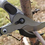Load image into Gallery viewer, Felco 220 Loppers
