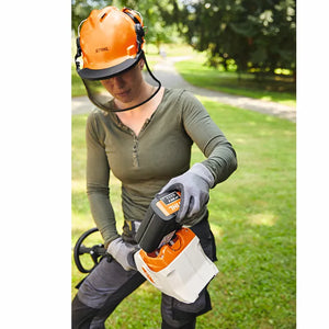 STIHL HLA 135 Battery Pole Hedge Trimmer (No Battery & Charger)