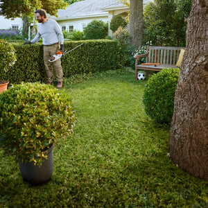 STIHL HSA 30 Battery Hedge Trimmer Kit (With Battery & Charger)