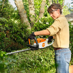 STIHL HSA 60 Battery Hedgetrimmer Kit (With Battery & Charger)